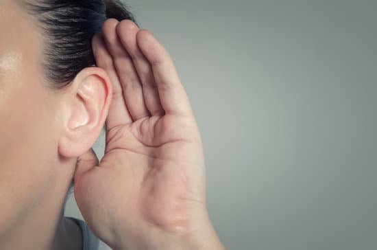 empathetic listening men or women